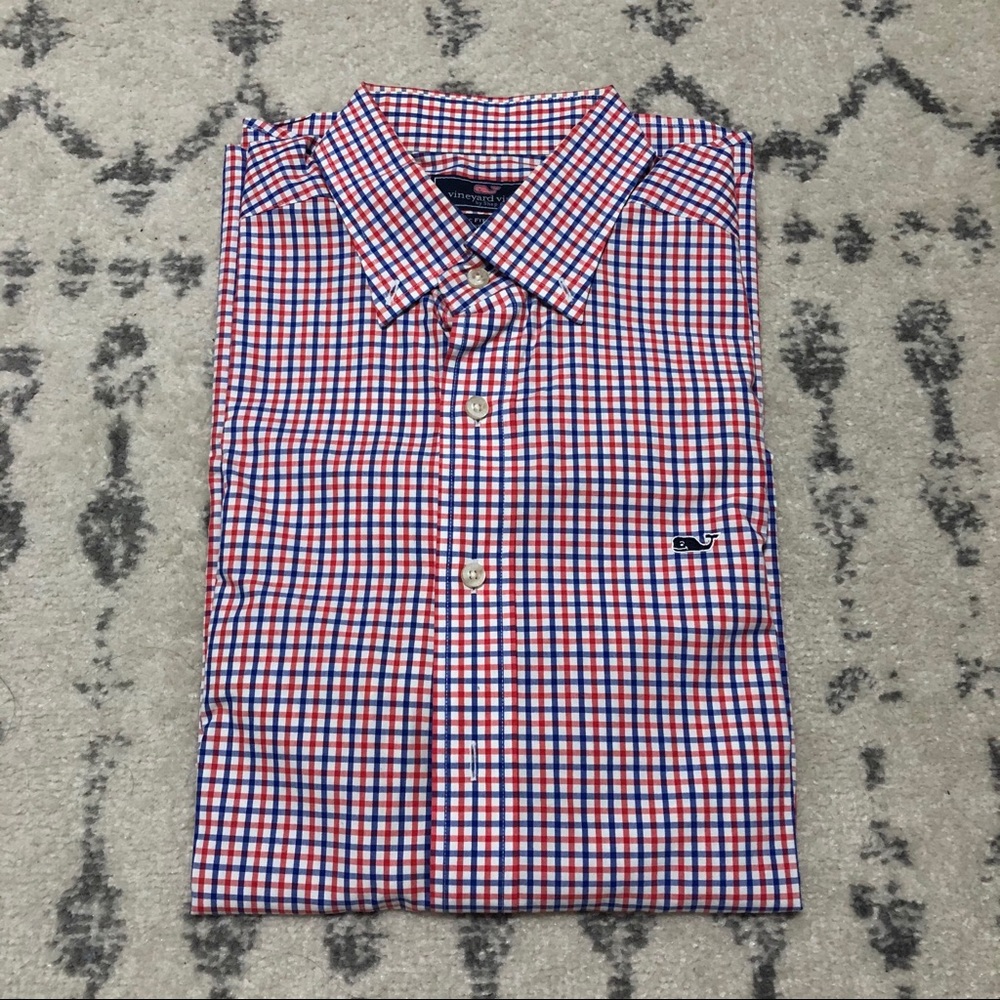 Vineyard Vines Men’s Classic Fit Whale Shirt